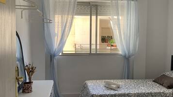 3 bedrooms, WiFi