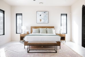 4 bedrooms, iron/ironing board, free WiFi, bed sheets - Palm Ridge Resort by LuxeKey I Resort Home w/ Lazy River, Pickleball & Putt Putt Golf (Scottsdale)