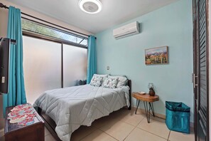 2 bedrooms, iron/ironing board, travel crib, WiFi - Group-Friendly Villa with Pool Near Coco Beach (Playas del Coco)