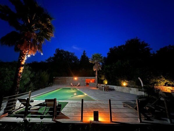 Piscine extérieure