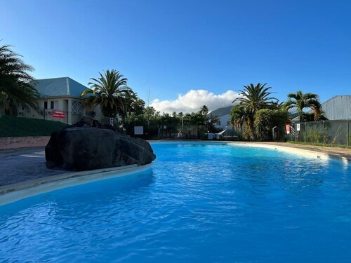 Appartement de deux chambres doubles avec espace extérieur et vue sublime sur la mer des caraibes