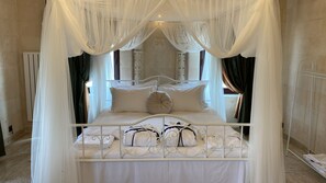 Free WiFi, bed sheets - Aslanbey Konağı Butik Otel  (Midyat)