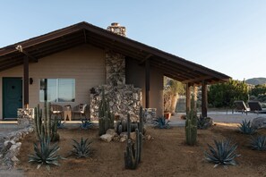 Exterior - Sommer Ranch By Homestead Modern (Yucca Valley)