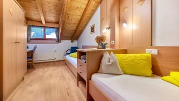 3 Schlafzimmer, kostenloses WLAN, Bettwäsche