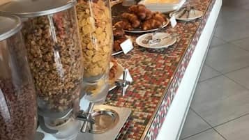 Tägliches inbegriffenes Frühstücksbuffet