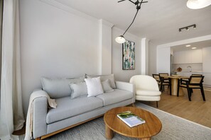 Smart TV, Netflix, streaming services - RDR254 - Stunning 1 bedroom Apt. Golden Banús! (Marbella)
