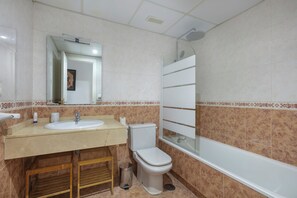 風筒、提供毛巾、番梘、廁紙