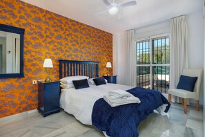 2 bedrooms, iron/ironing board, free WiFi, bed sheets - RDR260 - Lovely 2 bedroom Apt. Locrimar V (Marbella)