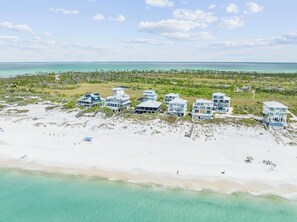 On the beach - Gulf Front! Private Pool! State Park Access! Peloton! (Port St. Joe)