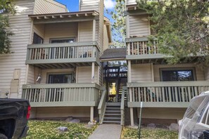 Exterior - La Vista Blanc 76- Nice Condo Close to Red Line Sh (Mammoth Lakes)