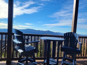 Property grounds - Unbeatable views at 5,200 ft and walking distance to slopes. (Sugar Mountain)