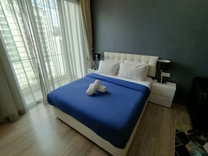 1 bedroom, desk, iron/ironing board, free WiFi