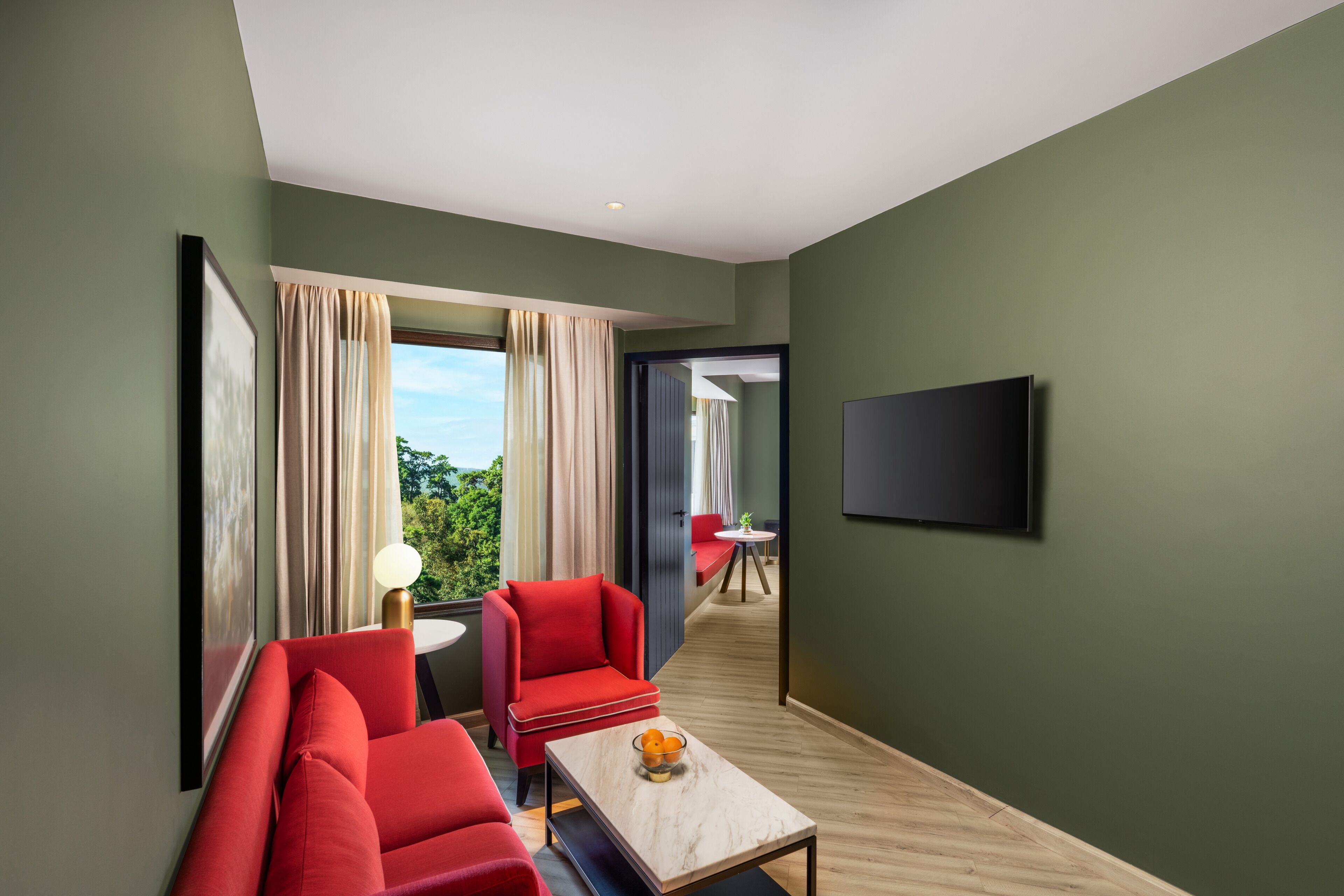 43-inch Smart TV with cable channels, TV, Netflix