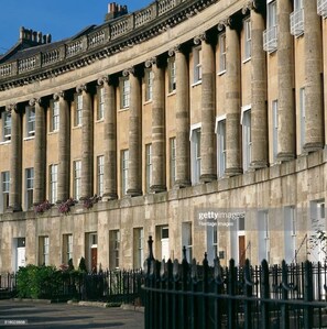 Exterior - Family Gem in Bath, sleeps 18, stunning view (Bath)