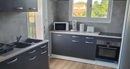 Modern, fully-equipped apartment