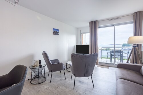 Optimist - vue mer - One Bedroom Apartment, Sleeps 4