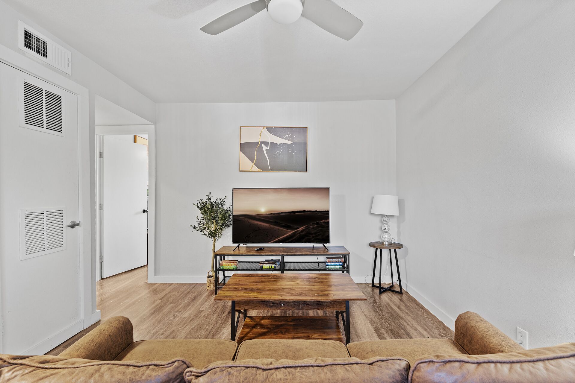 Small 1 Bedroom Apt in Highland Austin TX 3103