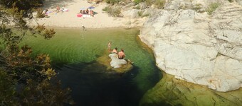 Between sea and mountains, find peace and quiet in one of our villas