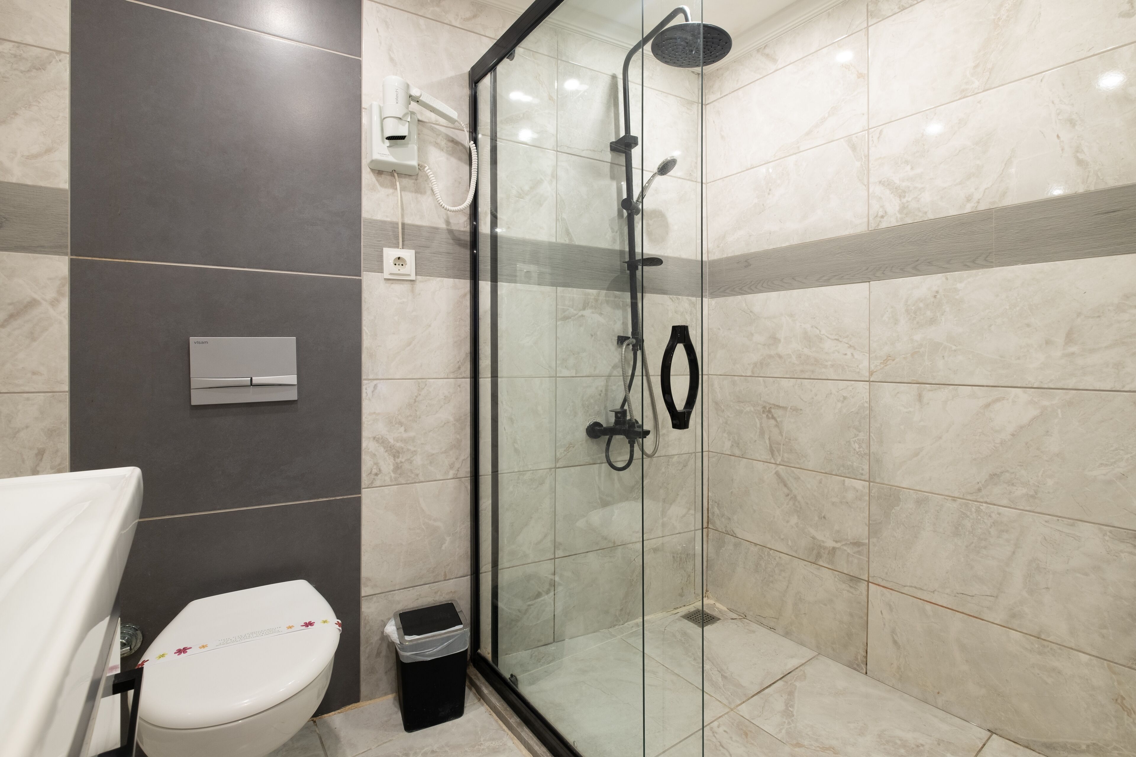 Shower, rainfall showerhead, hair dryer, slippers
