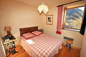 4 quartos, Wi-Fi, roupa de cama