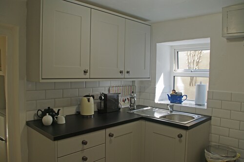 Country Hideaways | Barton Cottage | West Burton