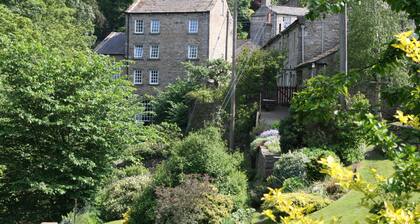 Country Hideaways | The Old Wheelhouse | West Burton