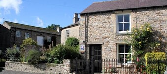 Country Hideaways | Jesmond Cottage | West Burton