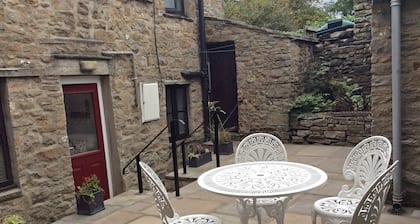 Country Hideaways | School House | Askrigg