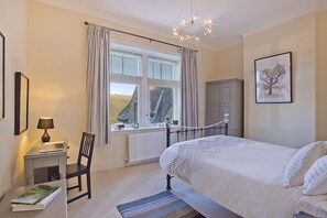 2 bedrooms, iron/ironing board, free WiFi, bed sheets - Country Hideaways | Burnside View | Hawes (Hawes)