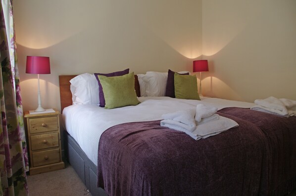 2 bedrooms, iron/ironing board, travel crib, free WiFi