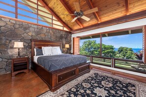 4 bedrooms, iron/ironing board, internet, bed sheets - Hale Joli: Historic Hawaiian Home w/Ocean Views, Lanai & BBQ Area (Kailua-Kona)