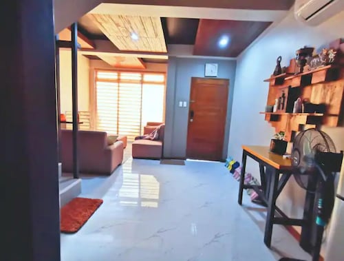 Centrally located 2-BRooms, 200MBPS, 5G, Netflix