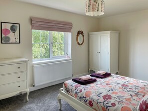 3 chambres, Wi-Fi gratuit, draps fournis