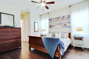 3 bedrooms, desk, iron/ironing board, travel crib