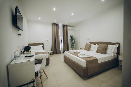 Dimora Fantasia Charme B&B