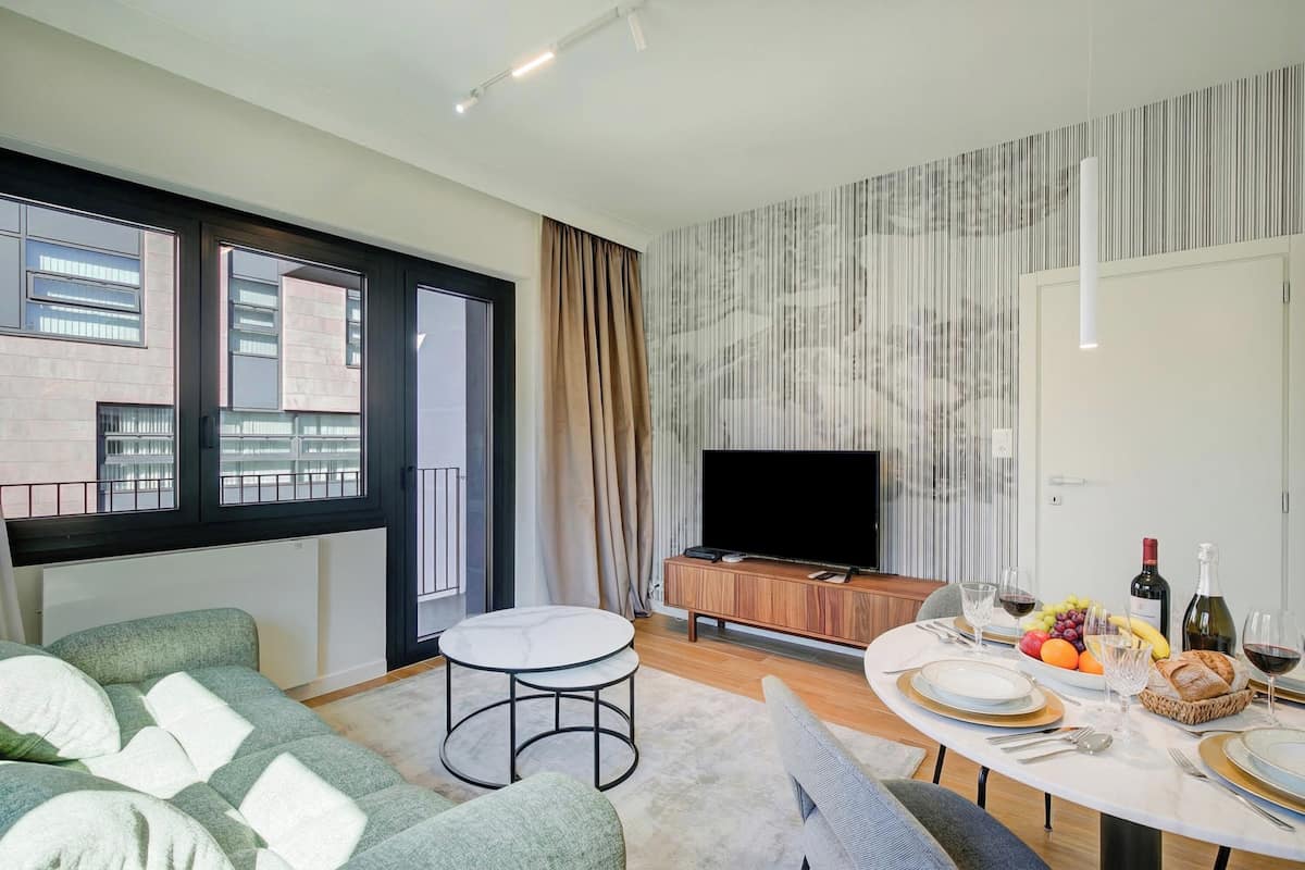 Familienapartment, Mehrere Schlafzimmer (Boutique Apartment 9) | Wohnbereich