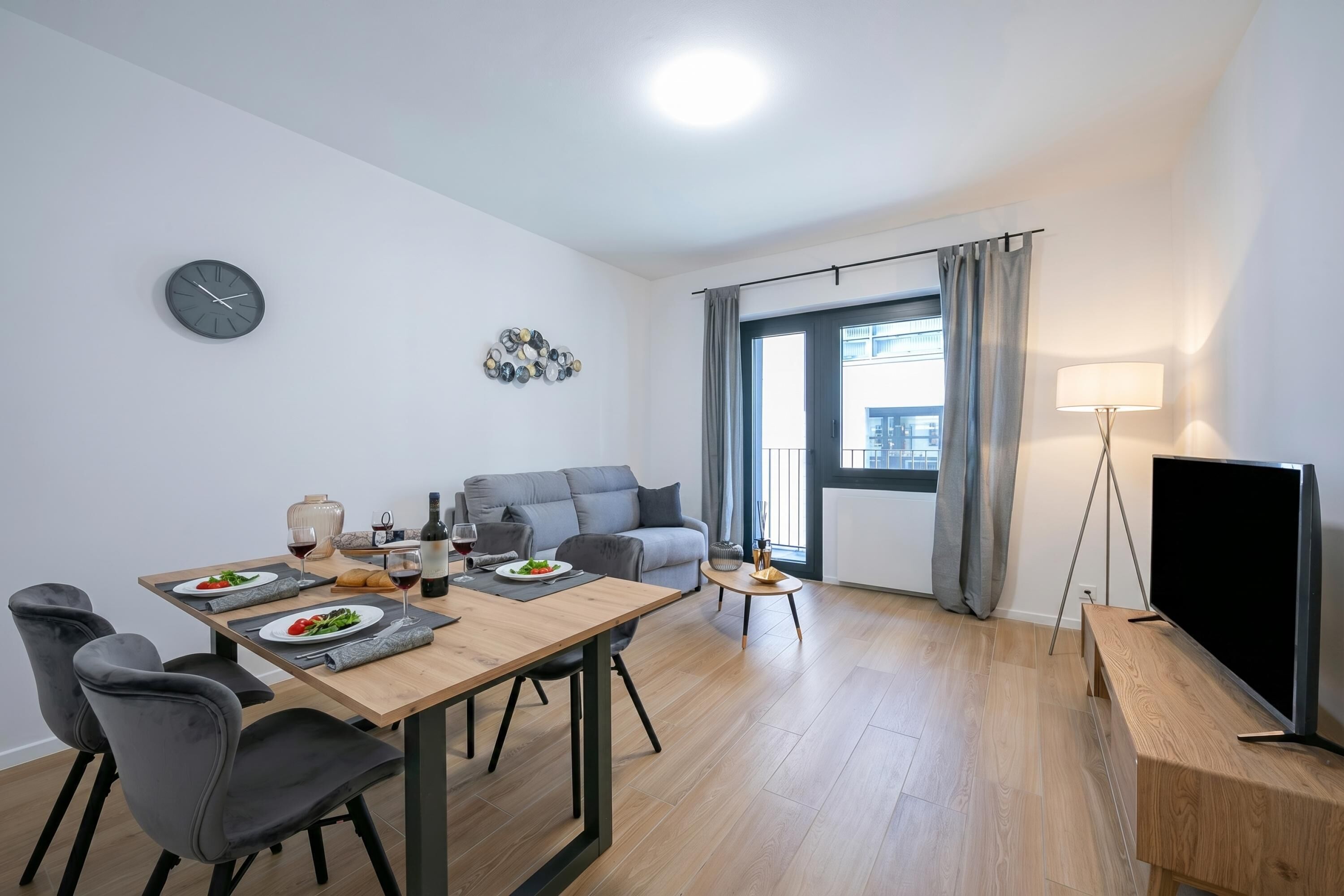 Family Apartment, Multiple Bedrooms (Boutique Apartment 3) | Dining