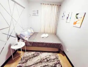 2 bedrooms - IG-worthy 2BR, 5beds Bali Retreat, Netflix, fast5G. (Las Piñas)