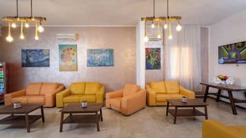 38-Zoll-LCD-Fernseher mit Digitalempfang, Fernseher