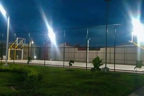 Sports court - Jasper House en Santa Ana Ciudad Real (Santa Ana)