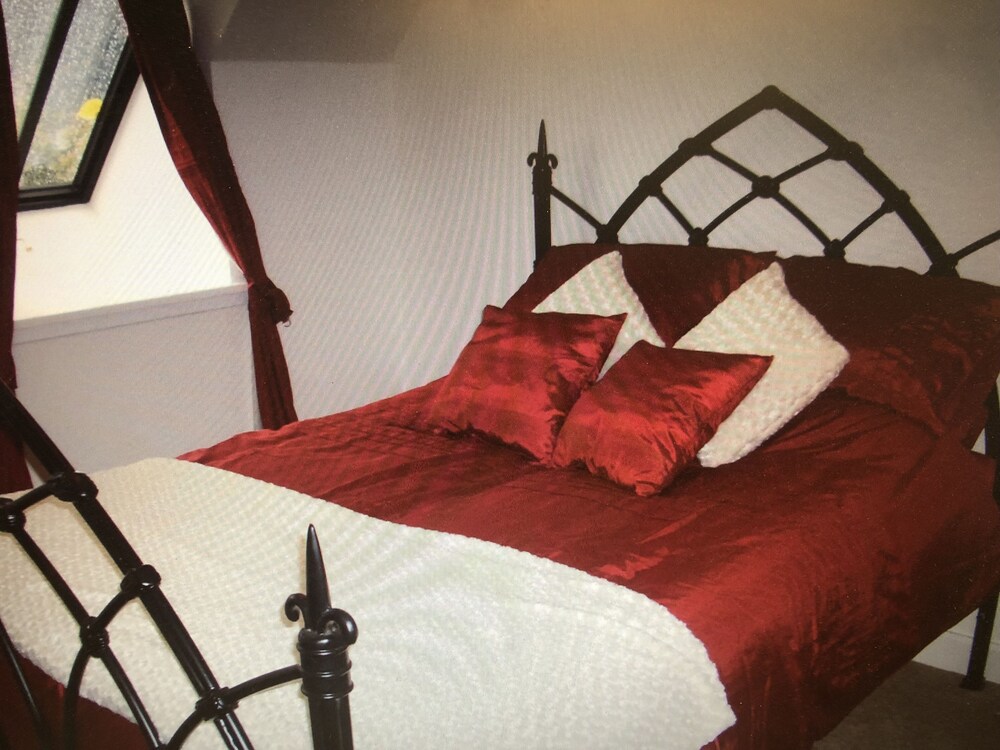 Monastery 17 penthouse apartment , overlooking Loch Ness , The Best