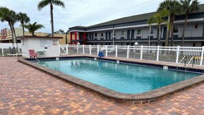 Pool - Motel 6 New Port Richey, FL (New Port Richey)