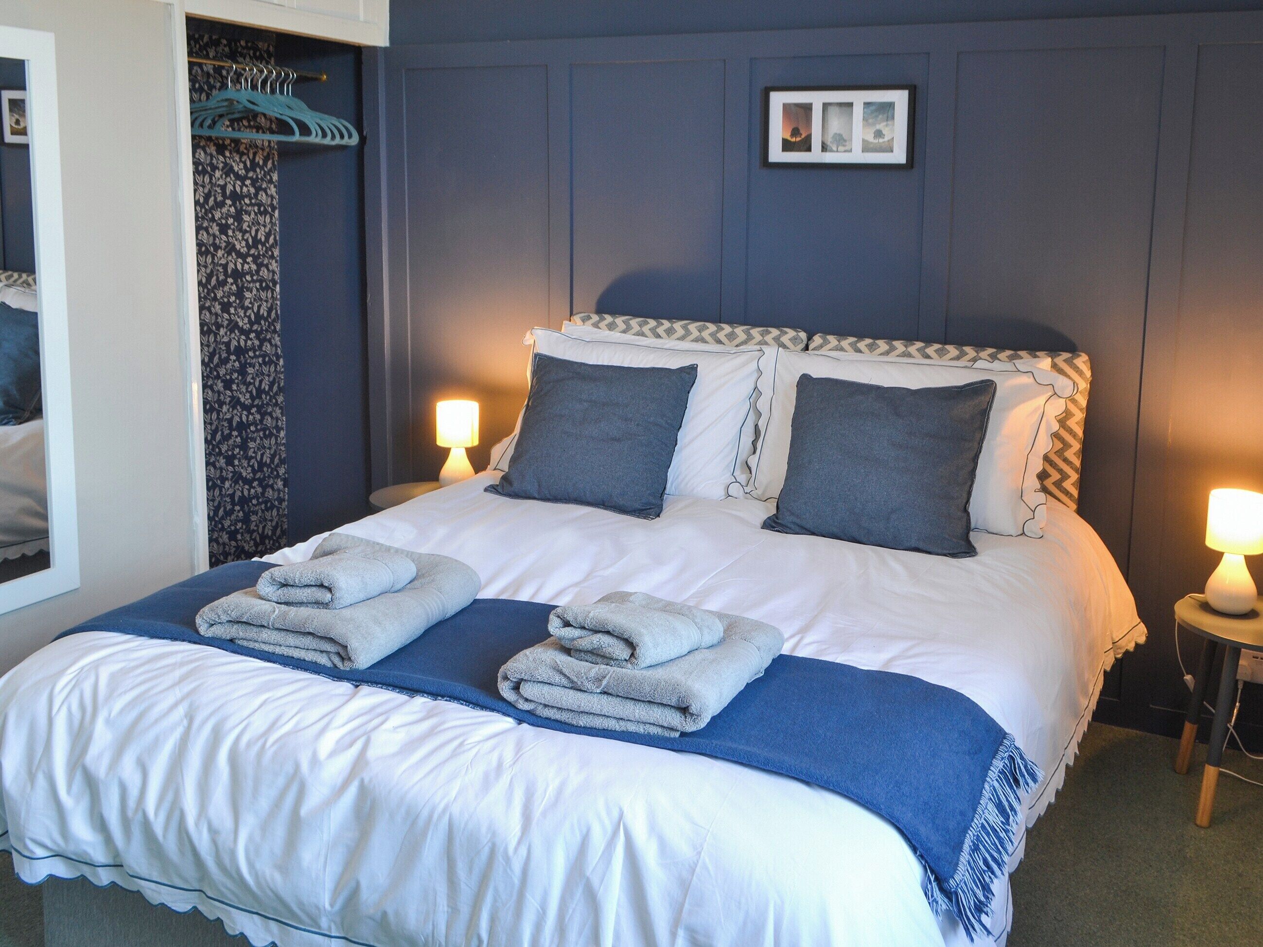 3 bedrooms, free WiFi, bed sheets