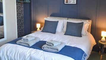 3 bedrooms, free WiFi, bed sheets
