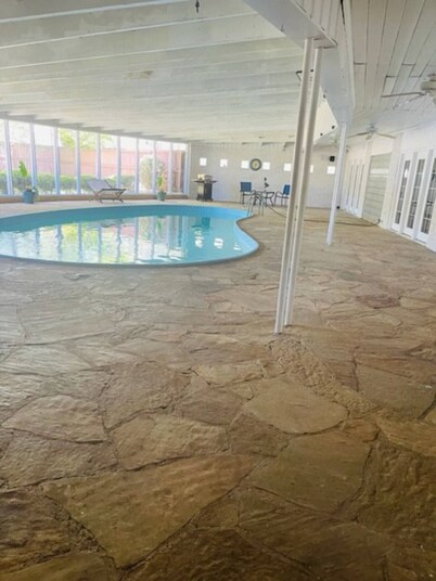 Private, Quiet Ap. “Splashing in Albany “ 5 min to Phoebe