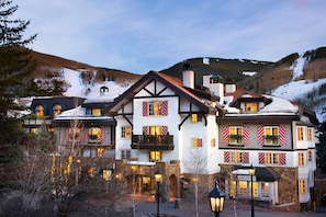 Exterior - 3 Bedroom unit in Heart of Vail Village - Concierge, Parking, Daily Breakfast (Vail)
