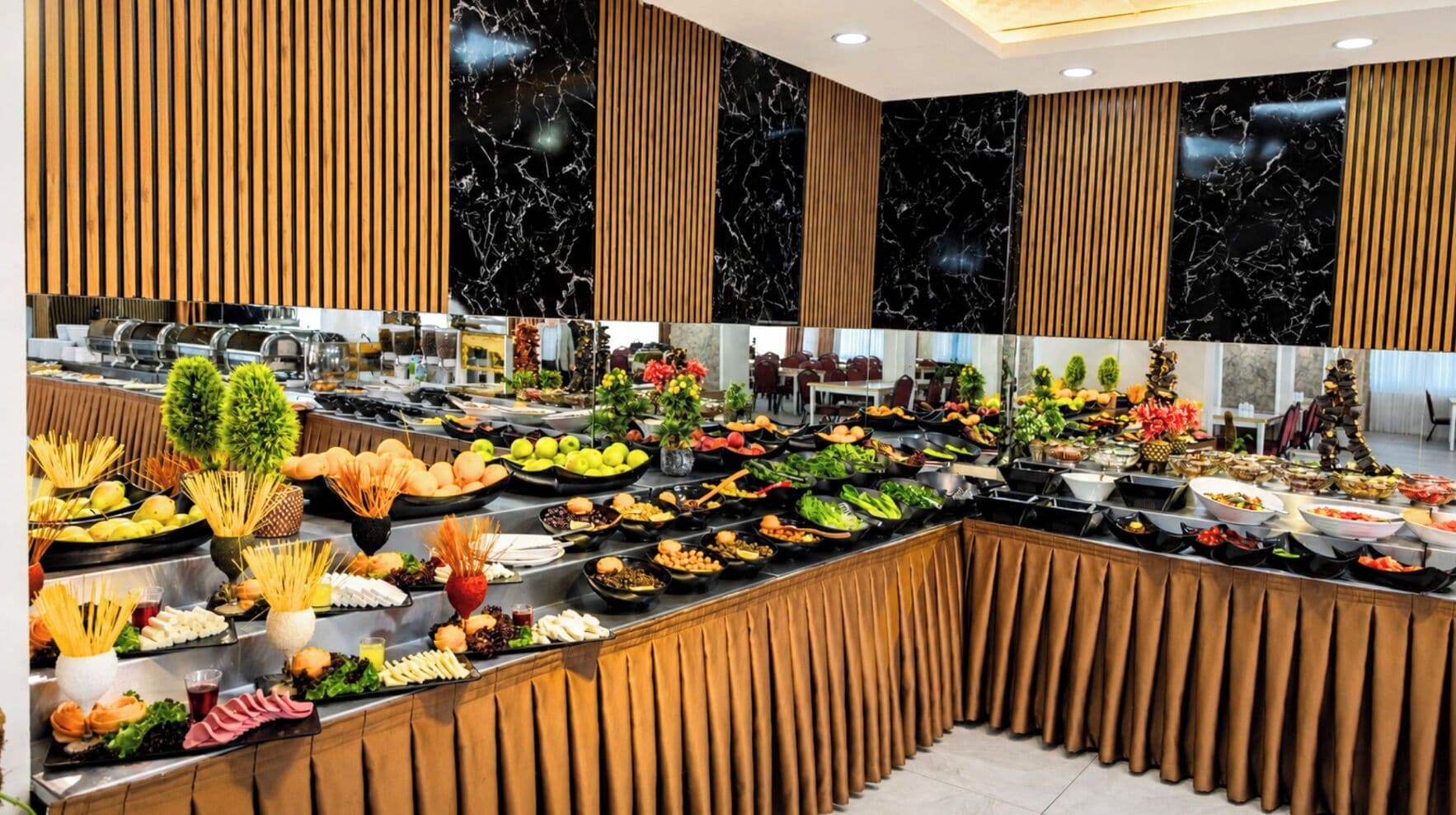 Petit déjeuner buffet compris tous les jours