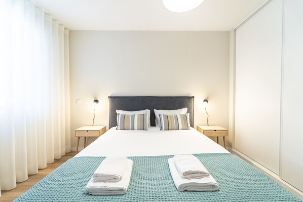 In-room safe, iron/ironing board, free WiFi, bed sheets