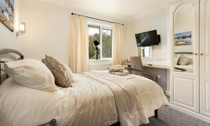 2 bedrooms, individually decorated, individually furnished, free WiFi - Heathfield (Keswick)