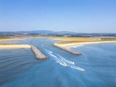 Holiday home w/ heatable pool